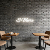 Custom Neon: S`Moore