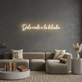 Custom Neon: Dale vuelo a ...