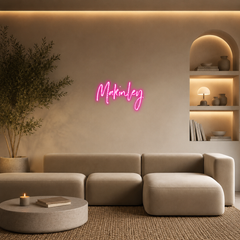 Custom Neon: Makinley