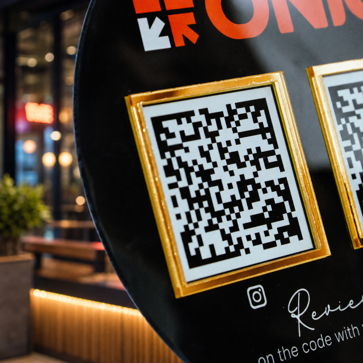 Custom Double QR Code Circle Stand Layout A