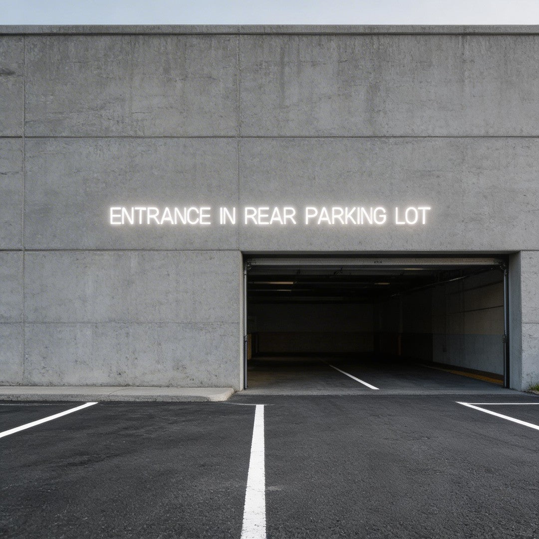 Custom Neon: Entrance in r...