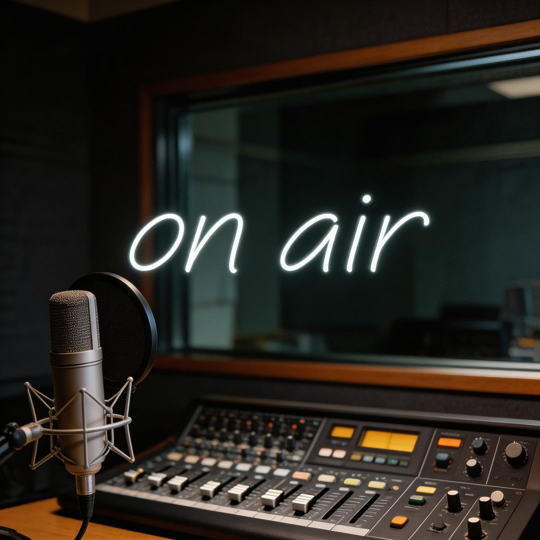 Custom Neon: on air