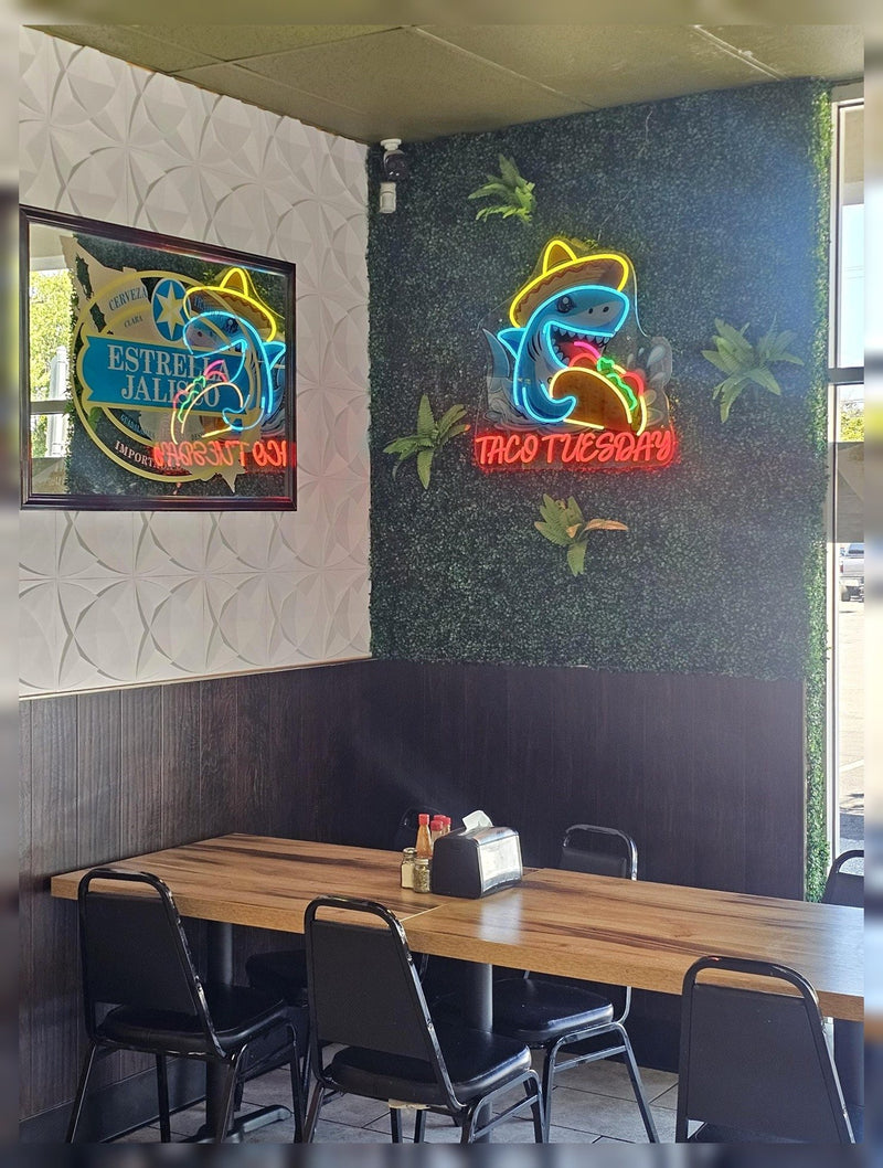 Restaurant & Café