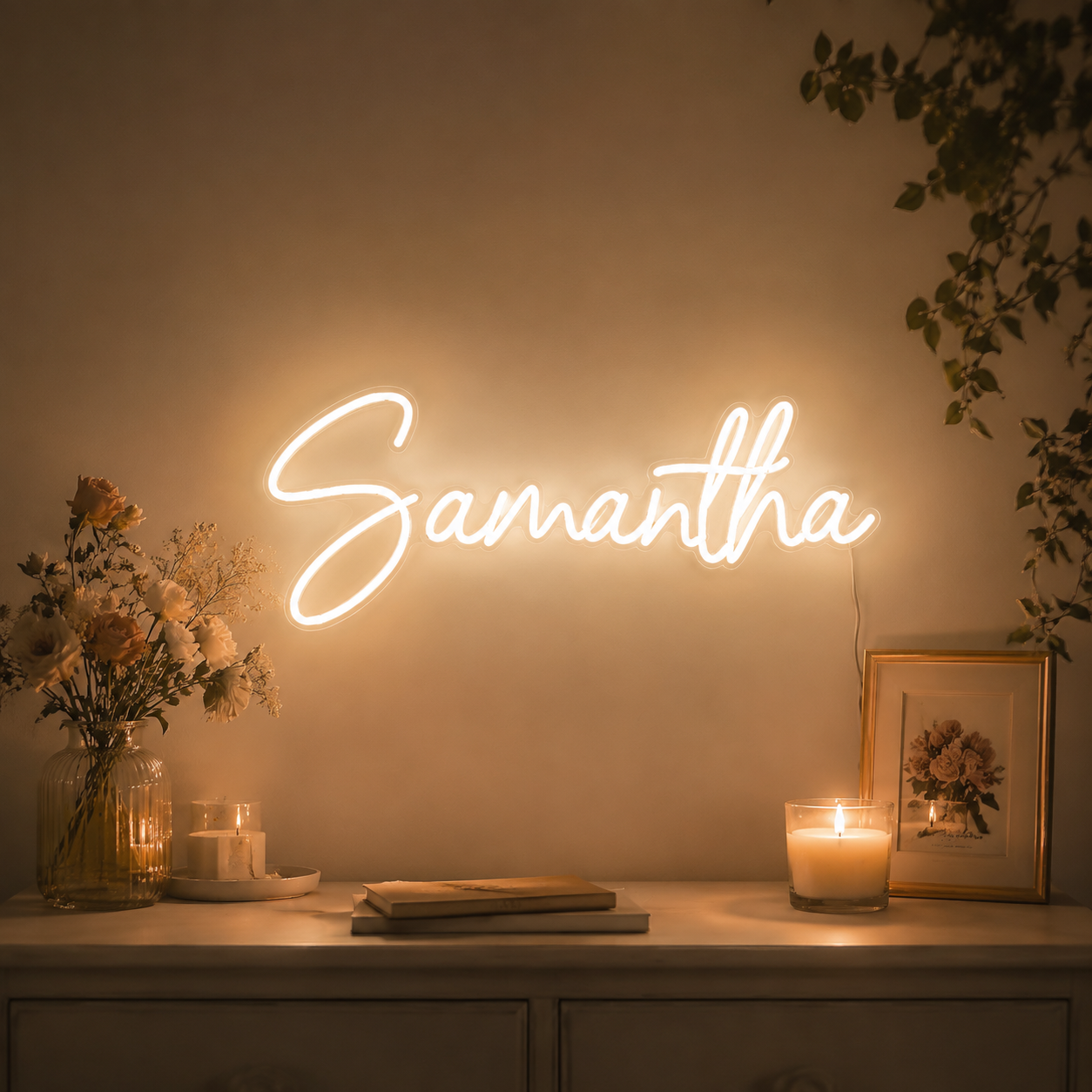 Custom Neon: Samantha