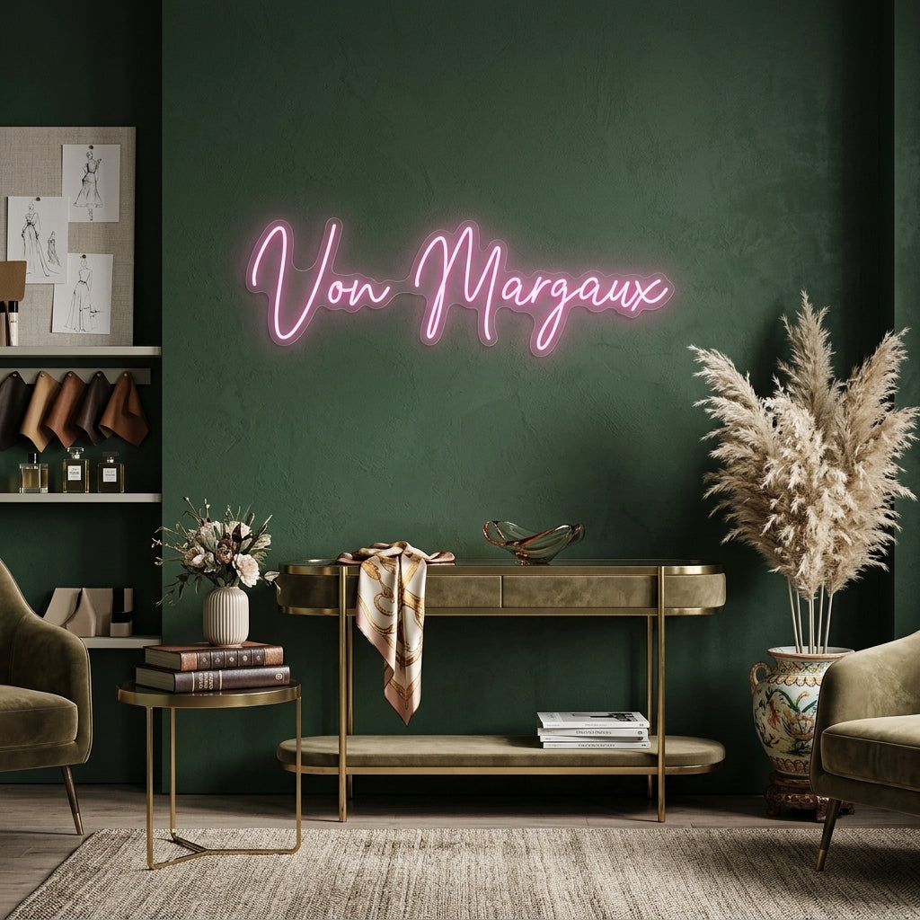 Custom Neon: Von Margaux