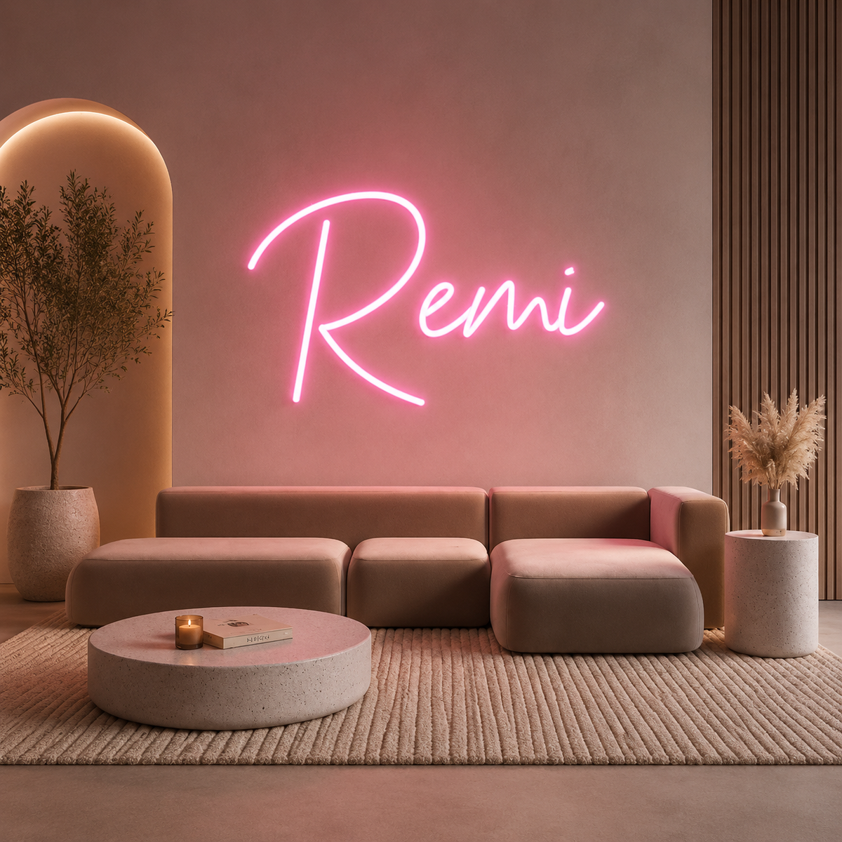Custom Neon: Remi