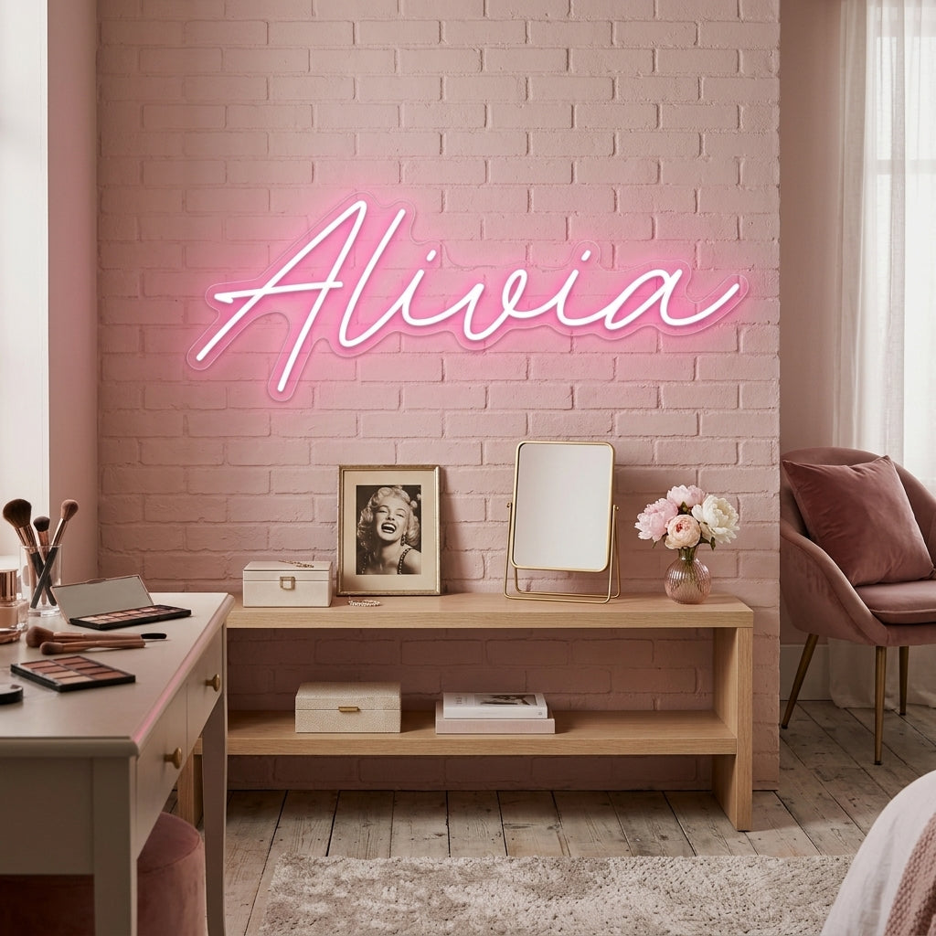 Custom Neon: Alivia