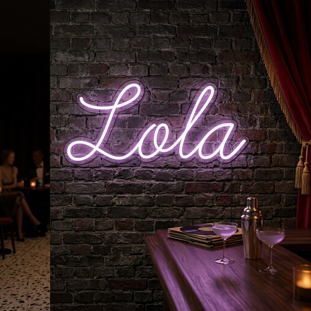 Custom Neon: Lola