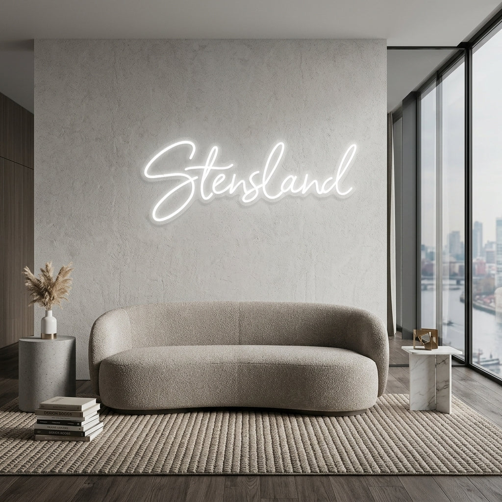 Custom Neon: Stensland
