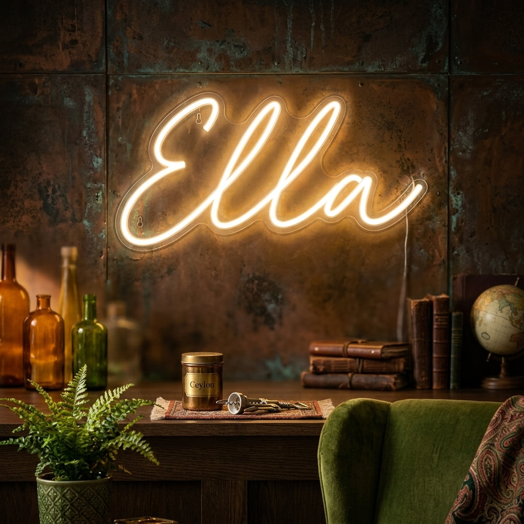 Custom Neon: Ella