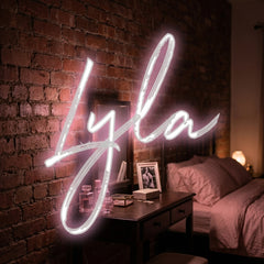 Custom Neon: Lyla