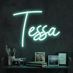 Custom Neon: Tessa