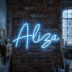 Custom Neon: Aliza