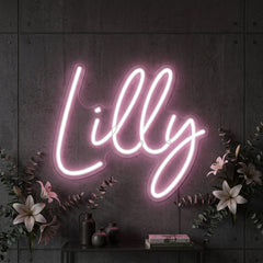 Custom Neon: Lilly