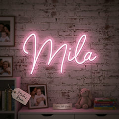 Custom Neon: Mila