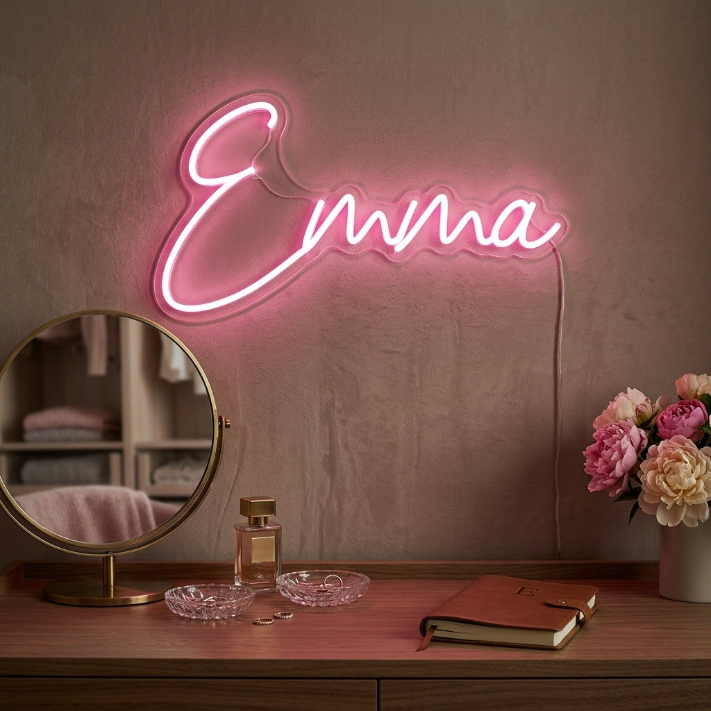 Custom Neon: Emma