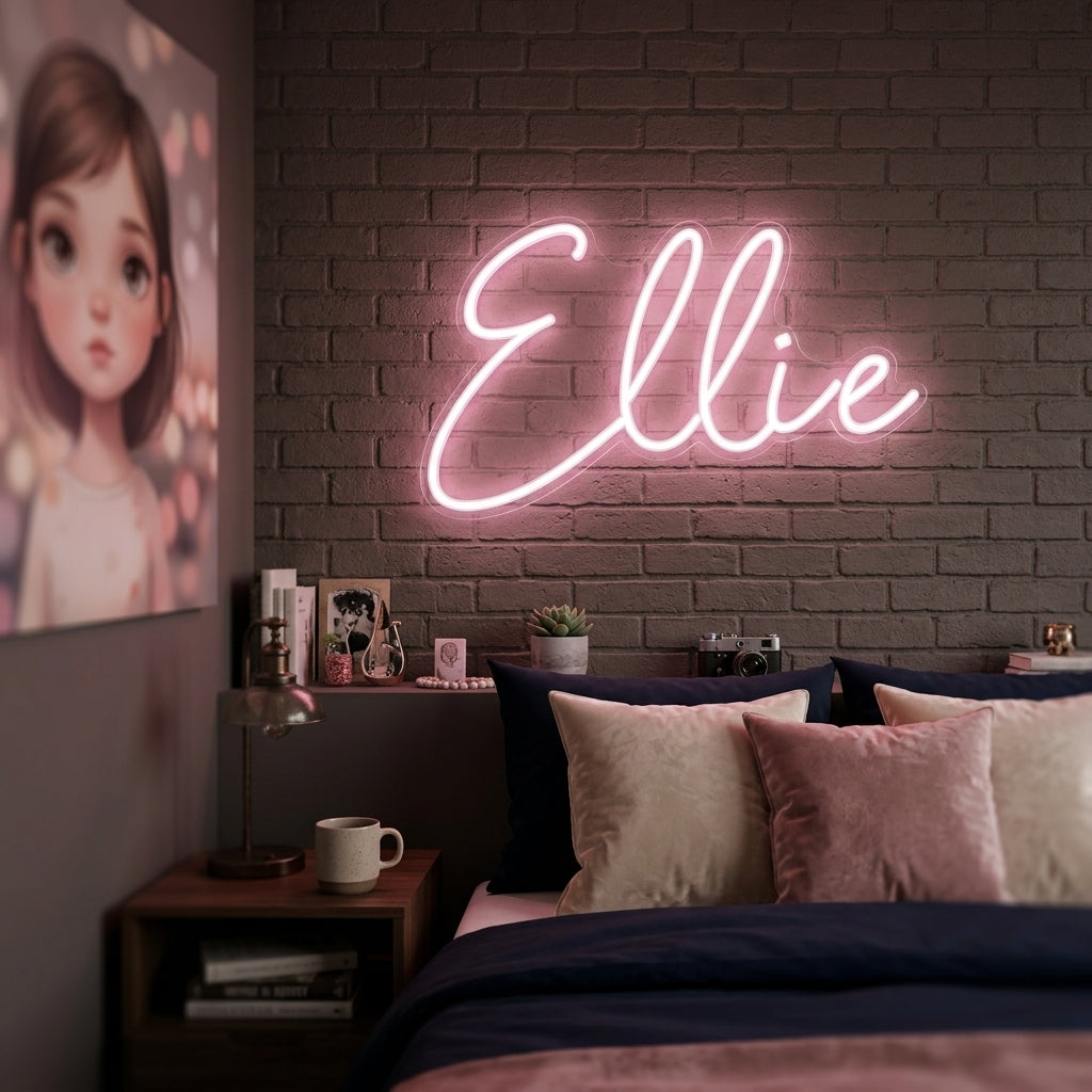 Custom Neon: Ellie