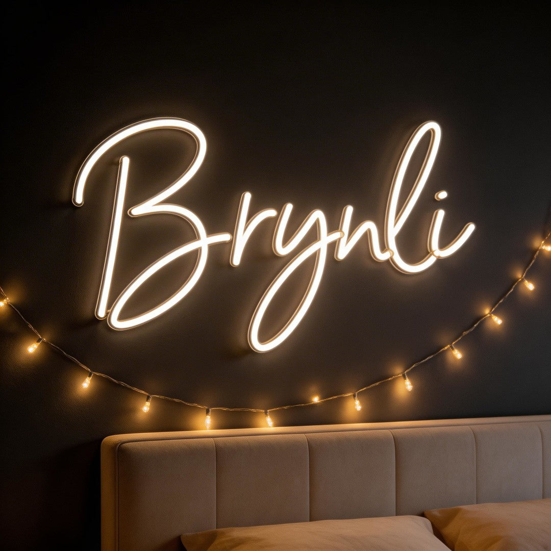 Custom Neon: Brynli