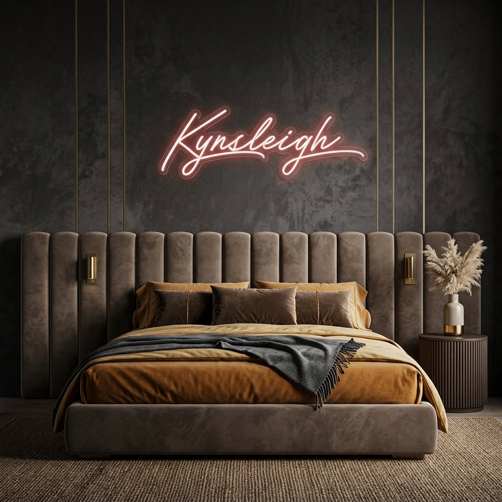 Custom Neon: Kynsleigh