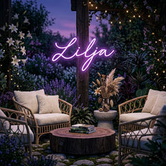 Custom Neon: Lilja