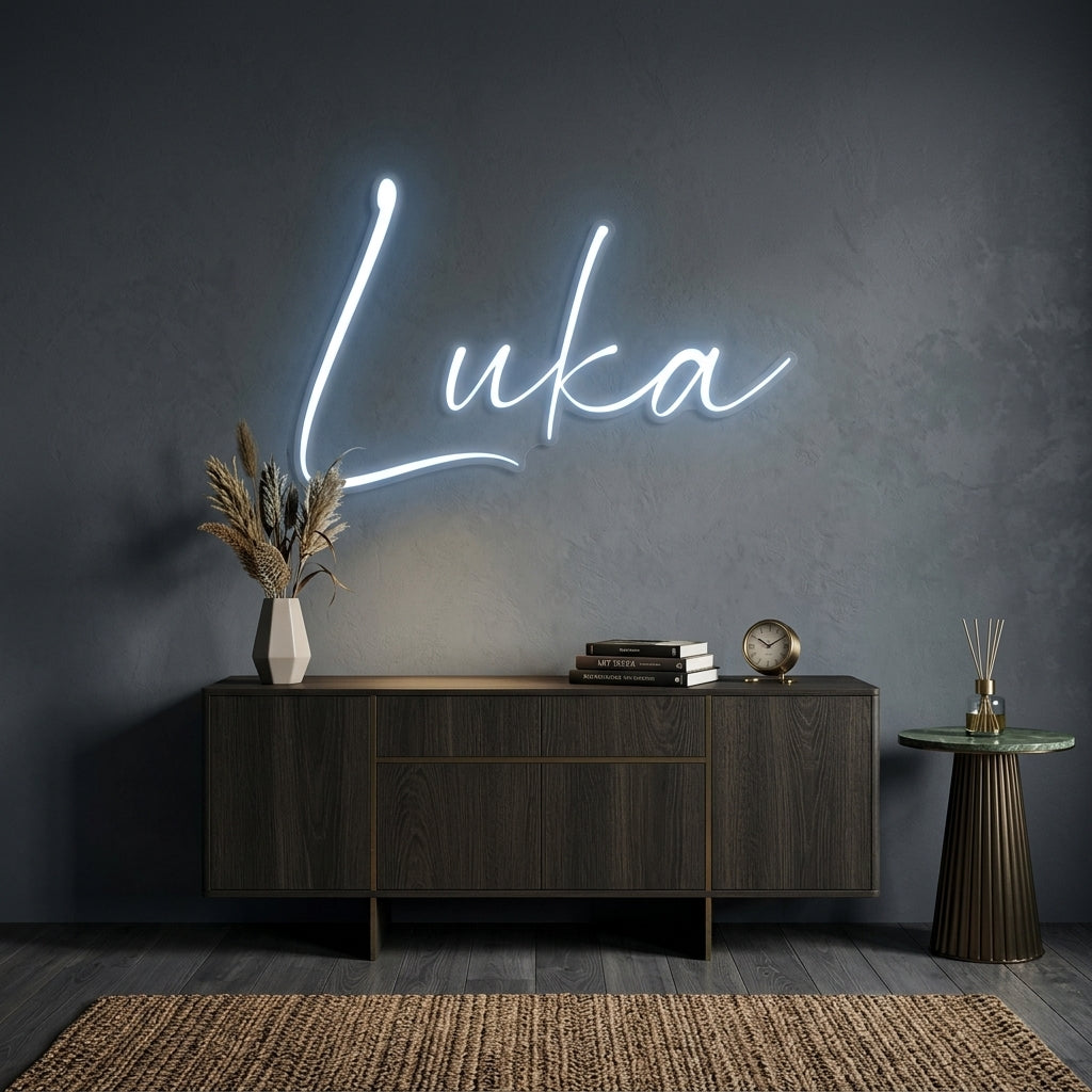 Custom Neon: Luka