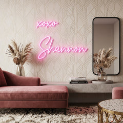 Custom Neon: xoxo Shannon