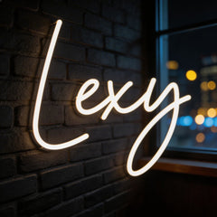 Custom Neon: Lexy